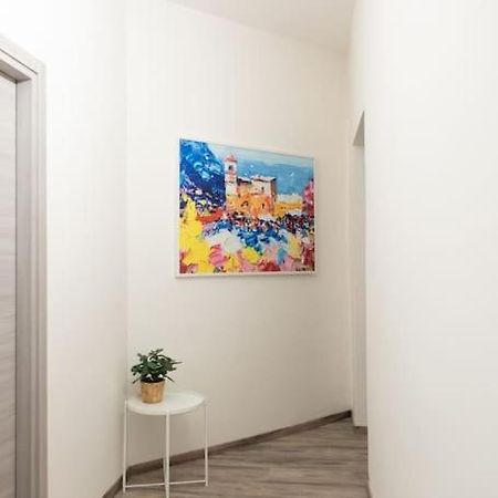 Private Room: The Port Apartment Scirocco Livorno Exterior photo